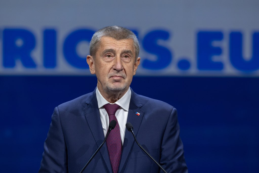 Czechia’s Populist Return: Babiš, Coalition Hardliners and the European Union Friction Map